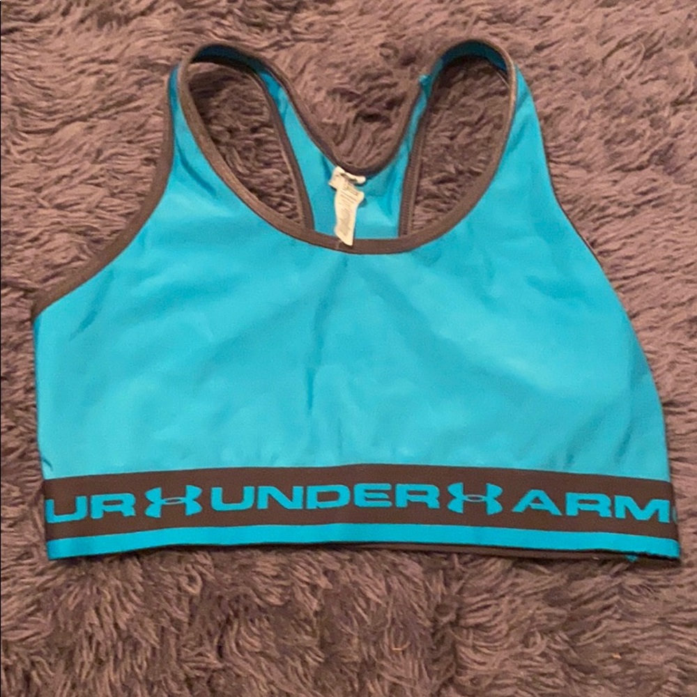 UnderArmour sports bra